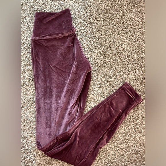 Lululemon mauve velvet leggings Size 4 - Picture 4 of 7